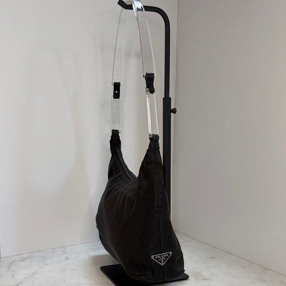 Authentic vintage PRADA nylon shoulder bag with clear acrylic handle - Picture 2 of 9